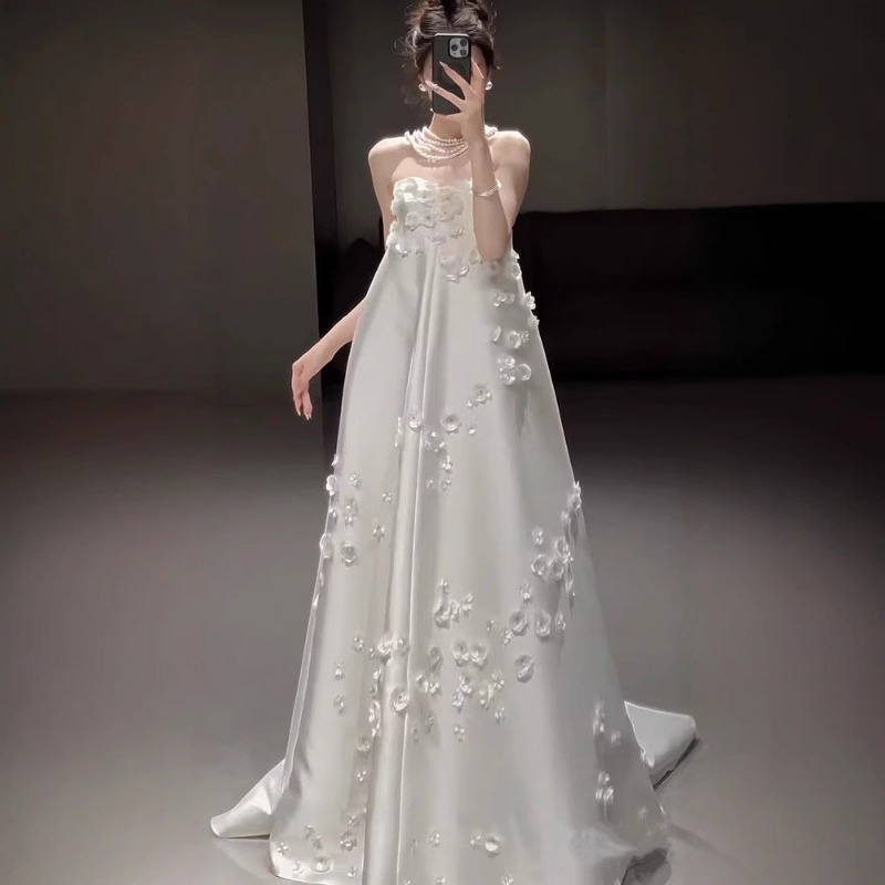 Photography Lighting Basics - Robe de mariée française sans bretelles